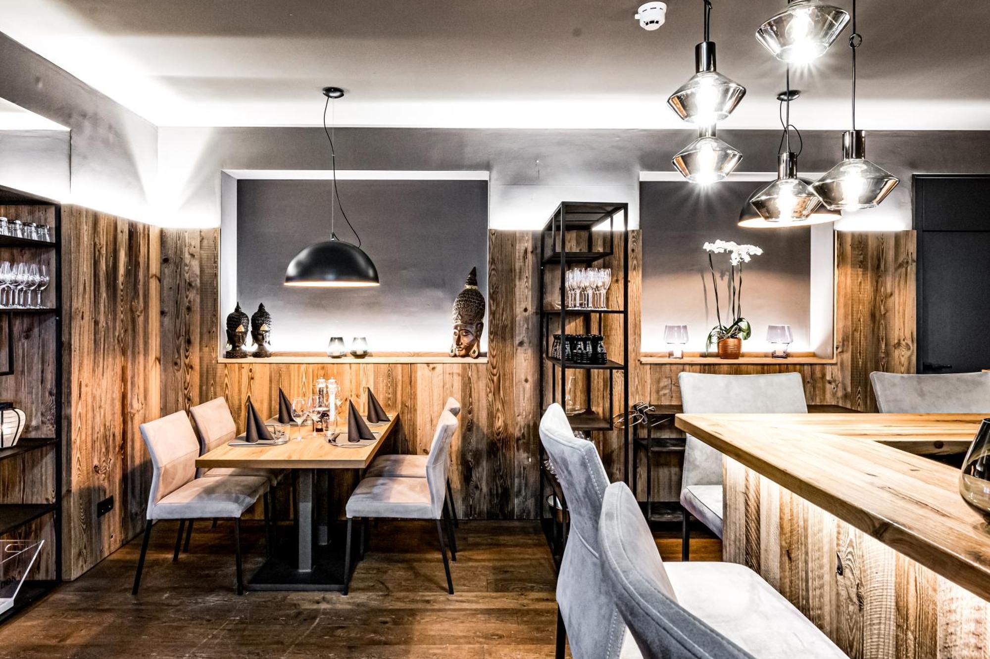 Almmonte Sensum Suites Boutique Hotel Ваграйн Екстер'єр фото